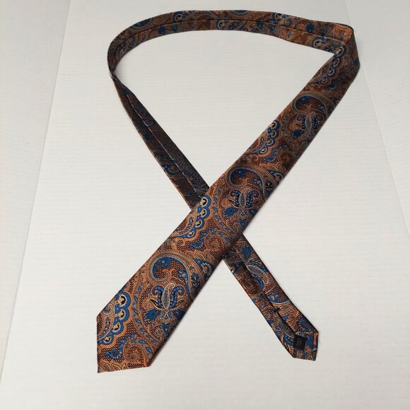Jos A Bank Reserve 100% Silk Tie Gold Blue Paisley 60in X 3in - Picture 4 of 6